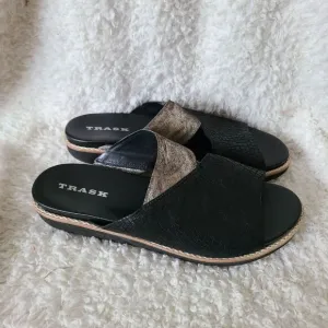Trask Codi Crossover‎ Leather Slip-on Sandals size 9.5