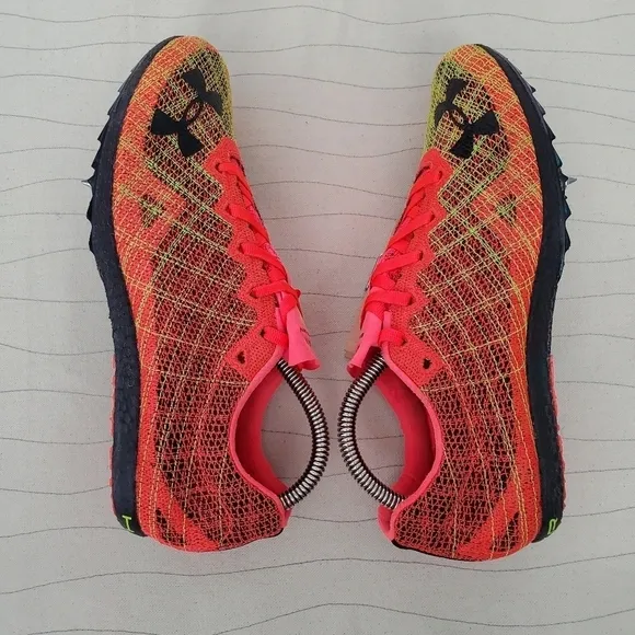UA Under Armour Mens Track Cleats HOVR Shakedown Orange Shoes Size 8 M/ 9.5 Wom