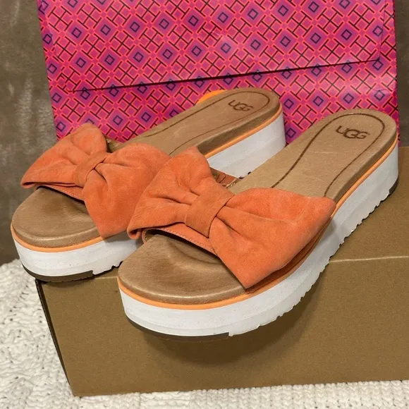 UGG 9 women sandals slip on shoe bows uggs platform sneaker pink peach orange 9
