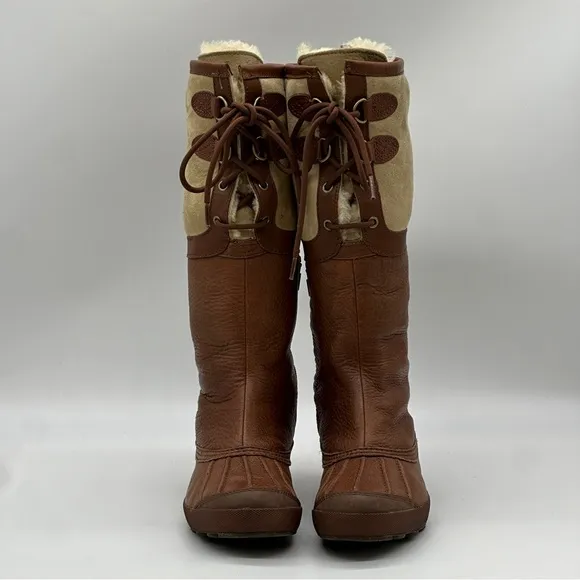 UGG Belcloud Waterproof Boots. Size 8
