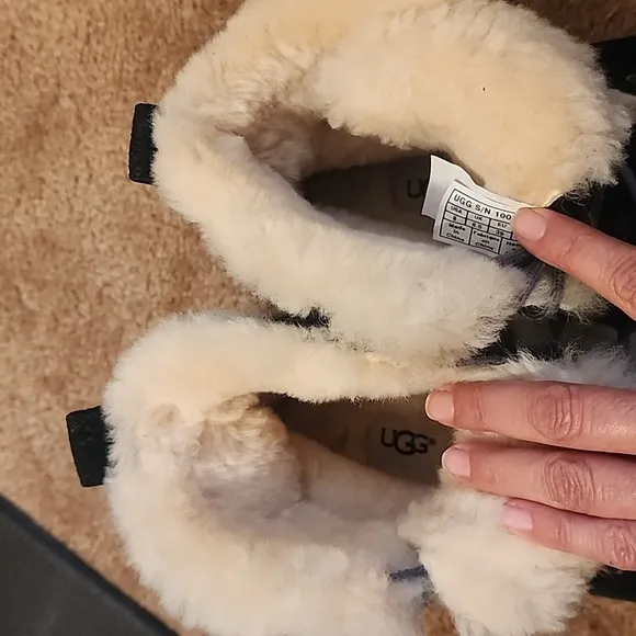 UGG Chickaree Lace-up Waterproof Boots