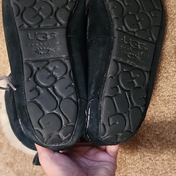 UGG Chickaree Lace-up Waterproof Boots