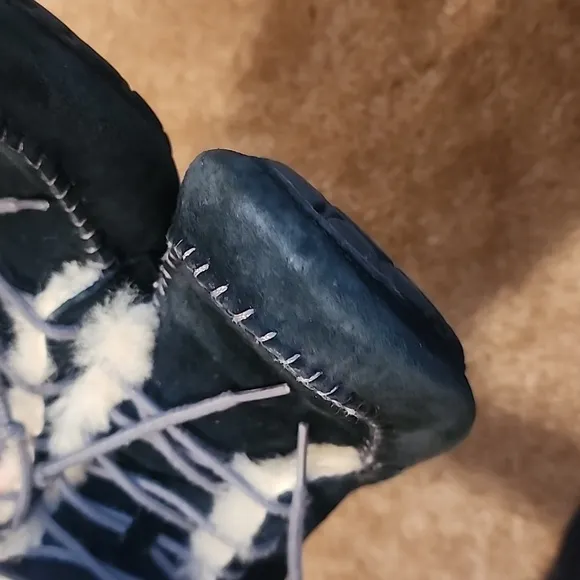 UGG Chickaree Lace-up Waterproof Boots