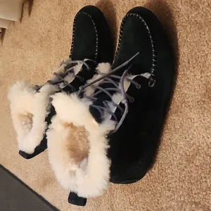 UGG Chickaree Lace-up Waterproof Boots