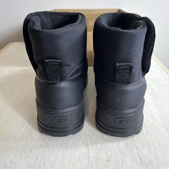 UGG CLASSIC KLAMATH MINI SUEDE TEXTILE WATERPROOF BLACK BOOTS SIZE WOMEN 7‎ NEW