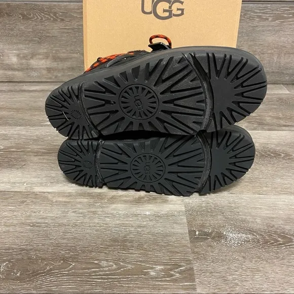 UGG | Classic Weather Hiker Boots Black Size 6 NEW