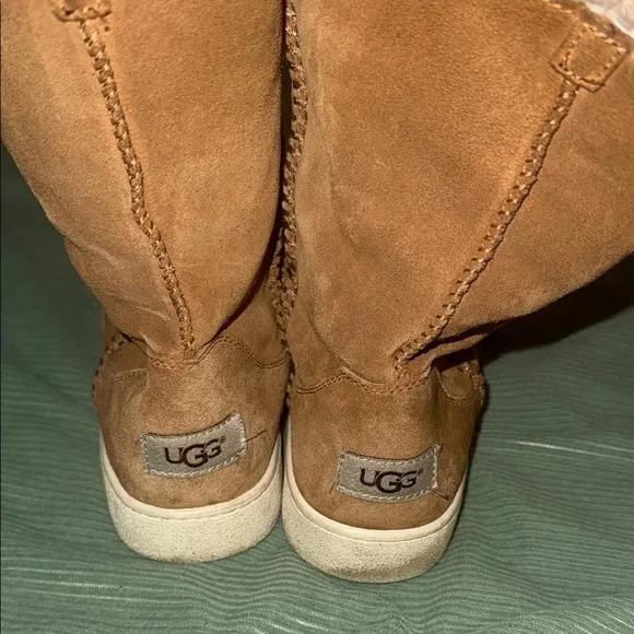 UGG Cozy Tan Fur Interior Boots 10