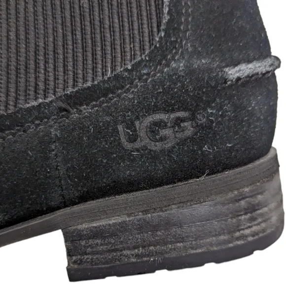 UGG Hillhurst Chelsea Boot Suede Leather Ankle Boots Flats Womens 6.5 Black