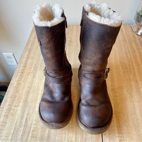 UGG Kensington Leather Boots Brown Moto Sherpa Leather Sheepskin Biker S/N 1969