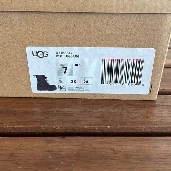 UGG Lug Platform Lace-Up Combat Boots Black Women Size 7