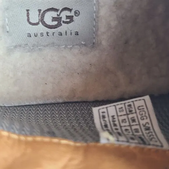 Ugg Mens Boots Black Lace Up Bicycle Toe #5552 Waterproof Vibram Size 13