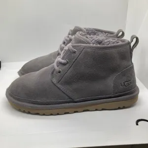 UGG Neumel Boots Mens Size 8 Gray Sheepskin Ankle Boots Chukka FD1121E