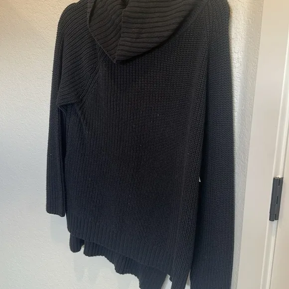 Ugg Selah Turtleneck Black Sweater