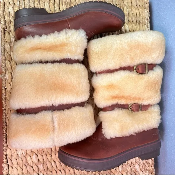 UGG SHEARLING WATERPROOF LEATHER LILYA TALL BUCKLE BOOTS SIZE 7 EUC