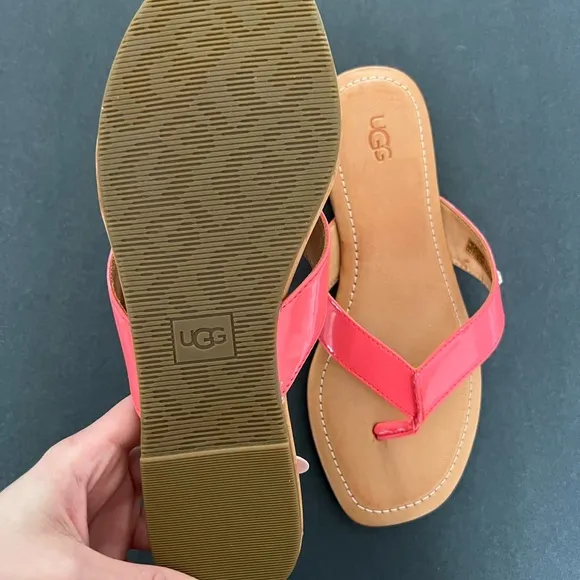 UGG Tuolumne Sandals