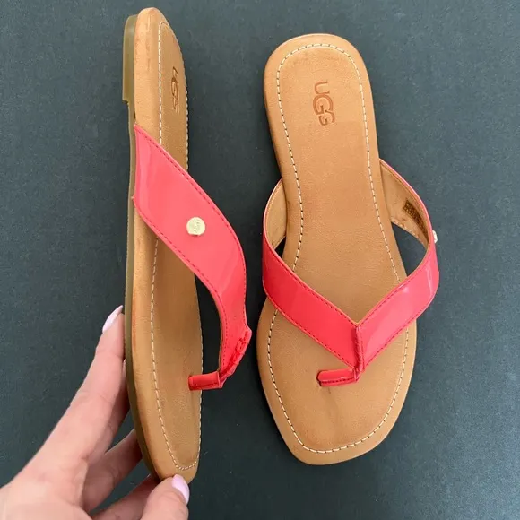UGG Tuolumne Sandals