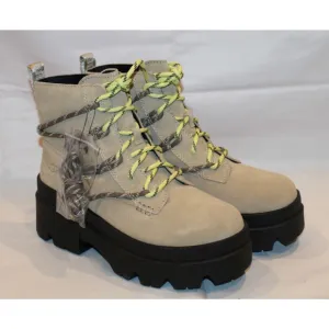 UGG WOMEN'S BRISBANE SUEDE LACE UP PLATFORM WATERPROOF‎ BOOTS MUSTARD SEED 8 NEW