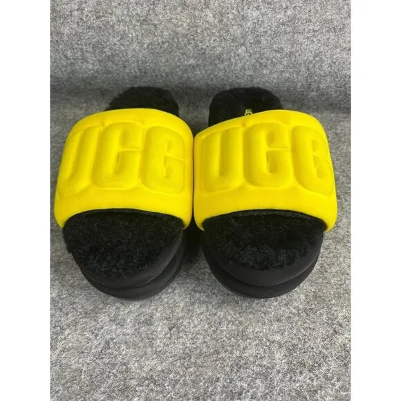 UGG Women's Graphic Maxi Slide Women's 6 in Canary/Black Sandals