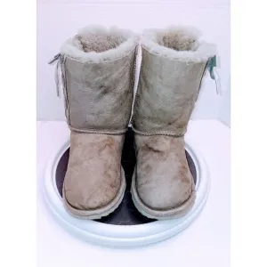 UGG Youth Size 4 Sheepskin Boots With Satin Bow Accents &amp; Wool Lining