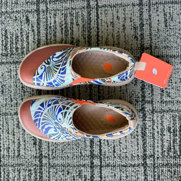 UIN Sculpture Toledo II Travel Shoes NWT