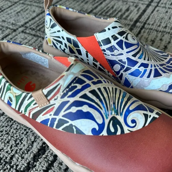 UIN Sculpture Toledo II Travel Shoes NWT