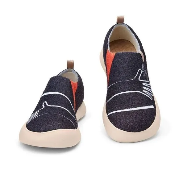 UIN Women's Walking Shoes Slip On Casual Sneaker (A Hug Means A Lot Toledo XV )