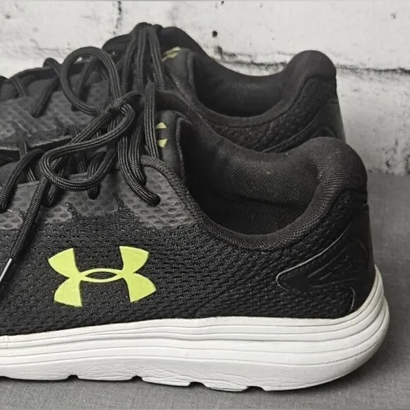 Under Armour Surge 2 Black/Green 3022595-003 Running Shoes