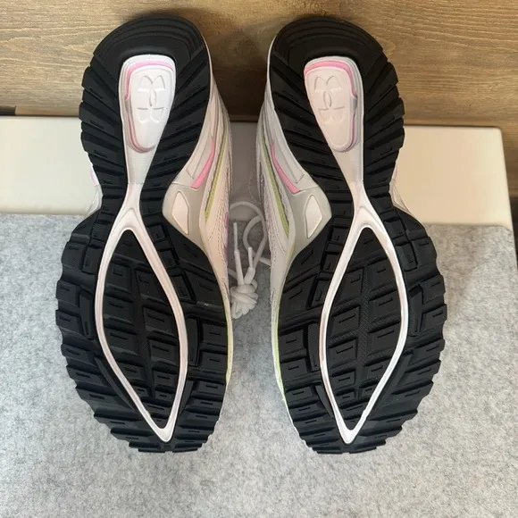Under Armour Women’s New HOVR Apparition White and Pink Running Shoes