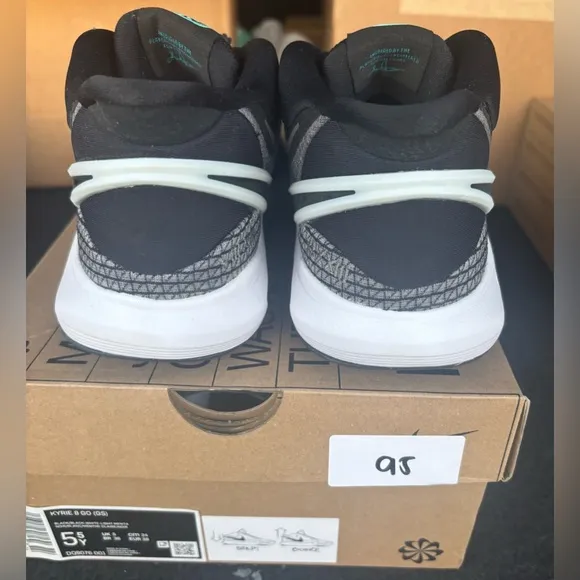 UNRELEASED- Nike Kyrie 8 Go 5.5y or 7w