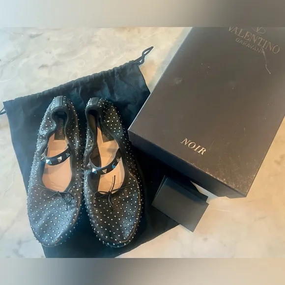 Valentino NOIR black leather ballerina flats with glass beads Women’s size 10B