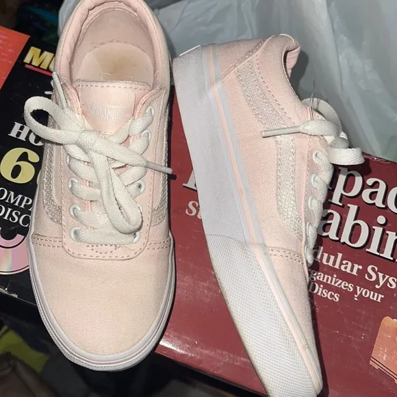 VANS Authentic Girls light pink Shoes NWT SZ 13