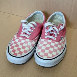 VANS Off The Wall Lace Up Sneakers-Pink,White/Checkered Sz 7.5 Men’s Great Cond.