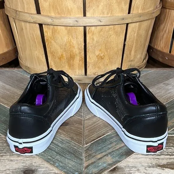 Vans Old Skool Fangs Vampire Blood Black Leather Sneakers Shoes Youth Size 5.5