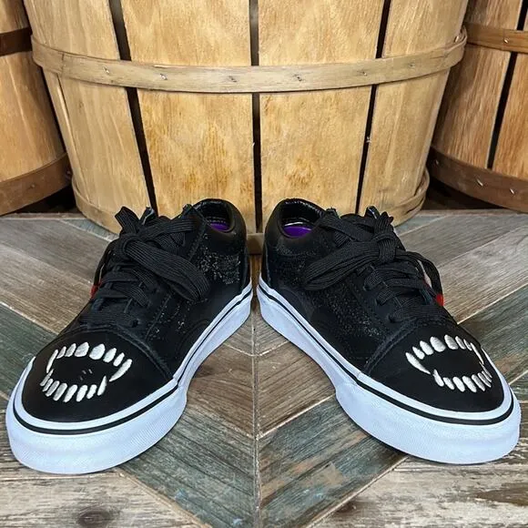 Vans Old Skool Fangs Vampire Blood Black Leather Sneakers Shoes Youth Size 5.5