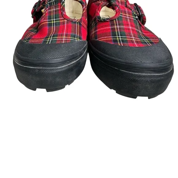 Vans Plaid Mary Janes Shoes. Size 10.5