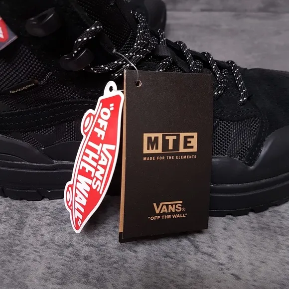 VANS Ultrarange Exo MTE 2 Gore Tex Boots Shoes Mens 7.5 Womens 9 Black Nby