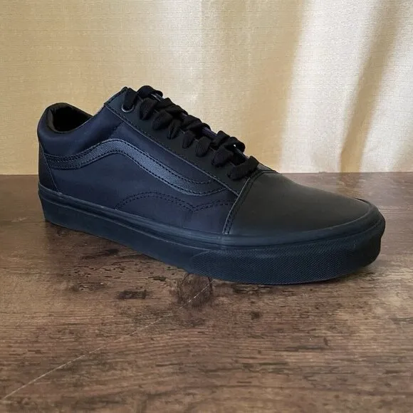 Vans x A Tribe Called Quest Old Skool Shoes Mens Sz 9.5 Womens 11 Black Red