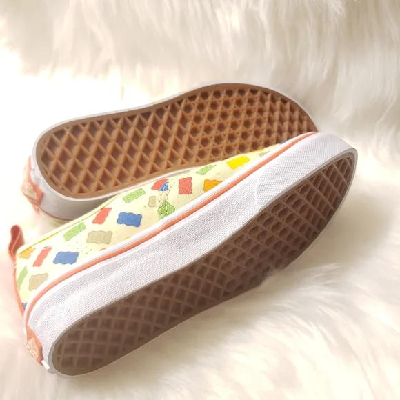 Vans x Haribo Gummy Bear Low Top Shoes Size 3 LACES HAVE BEEN REMOVED