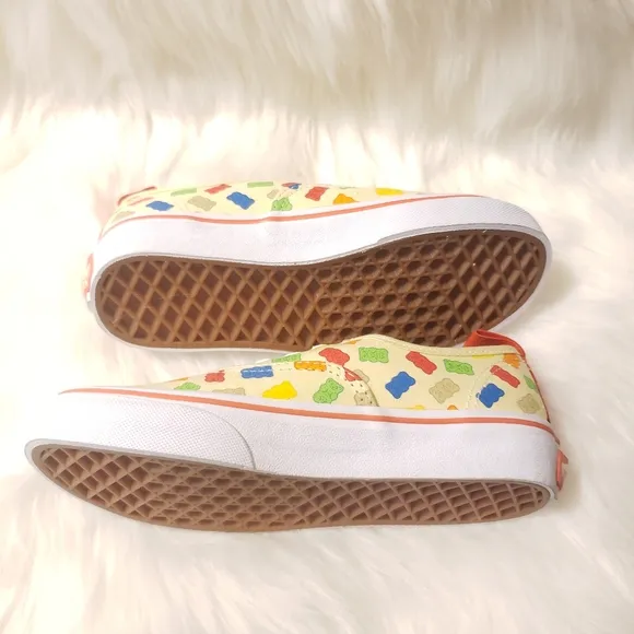 Vans x Haribo Gummy Bear Low Top Shoes Size 3 LACES HAVE BEEN REMOVED