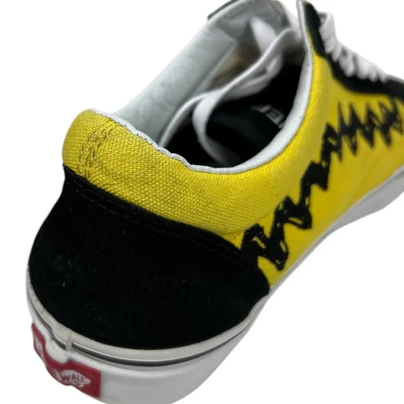 Vans x Peanuts Charlie Brown Good Grief Old Skool Black Yellow Size Mens US 11