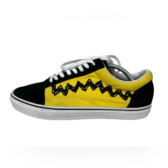 Vans x Peanuts Charlie Brown Good Grief Old Skool Black Yellow Size Mens US 11