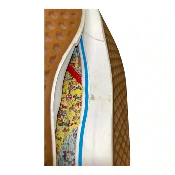 Vans x Where's Waldo Classic Slip-On Find Steve Beach Kids Size 3