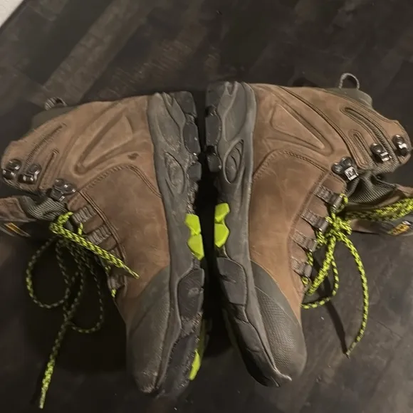 Vasque Brown Leather Goretex Hiking Backpacking Boots Size 9.5 Women