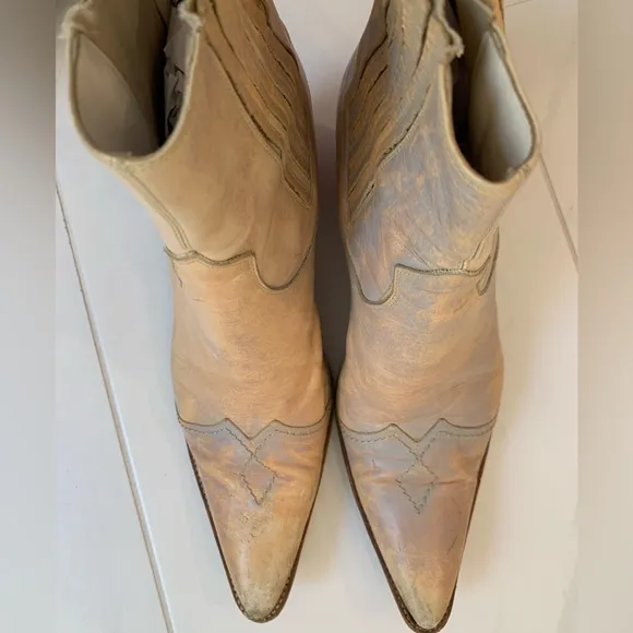 Vero Cupid Leather Boots made in Italy