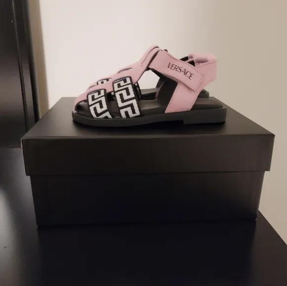 Versace Toddler Greca Sandals Size 24 (7 us)