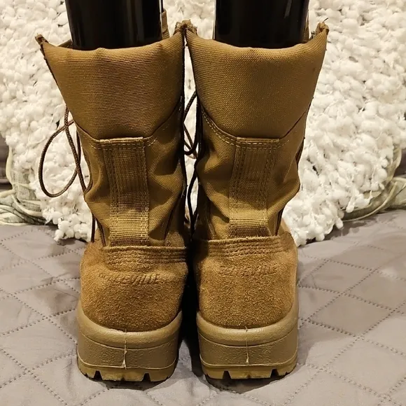 Vibram Women's Combat Boots - Tan
