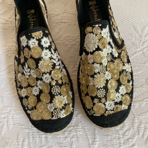 Vidorreta embroidered floral pull on espadrilles flats shoes Spain size 38, 8