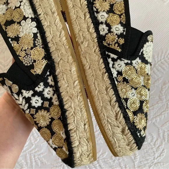 Vidorreta embroidered floral pull on espadrilles flats shoes Spain size 38, 8