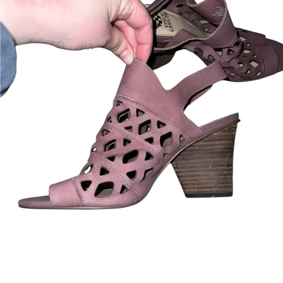 ✅Vince Camuto Cutout Nubuck Heeled Sandals in Style Deverly Size 9