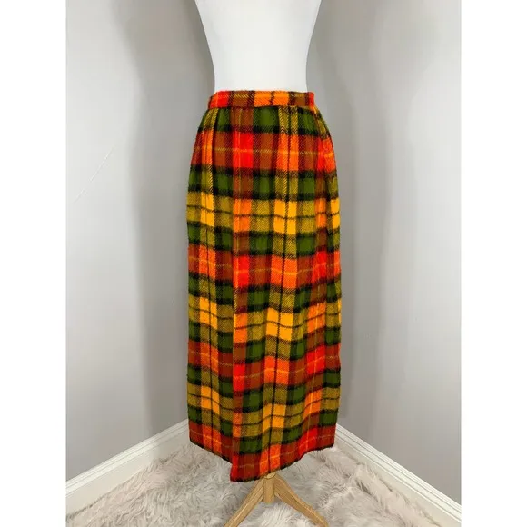 Vintage 70s Maxi Skirt Buffalo Check Plaid Tartan Fall Winter Grunge Punk Indie